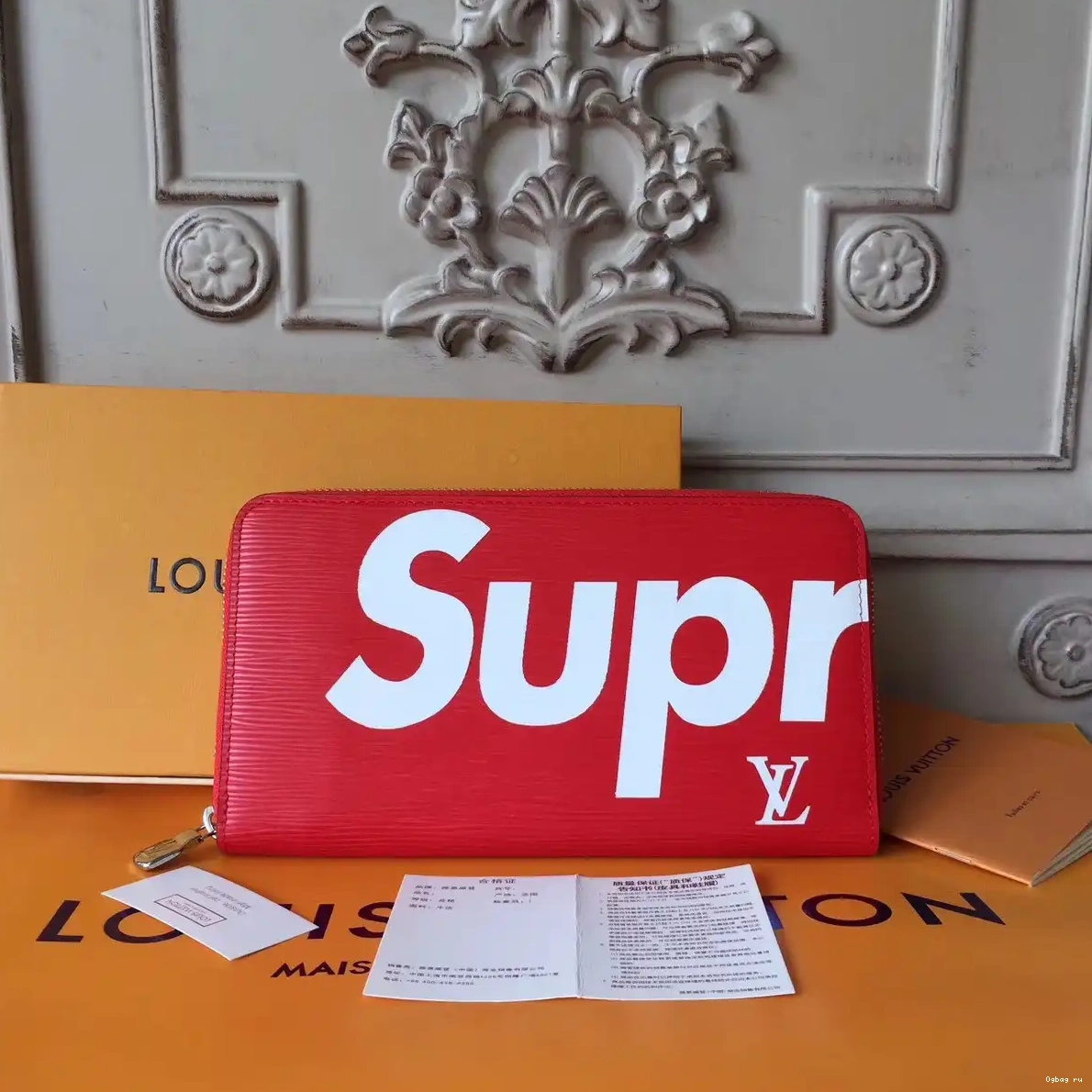 supreme Zip wallet Louis Vuitton 0327
